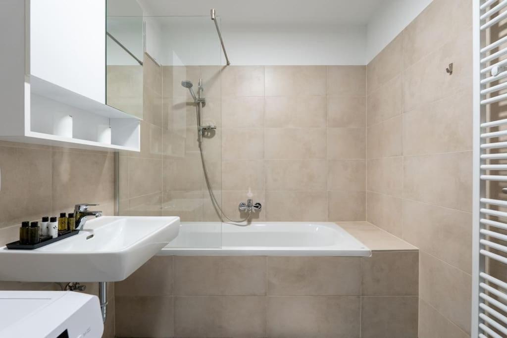 Cute 1Br Hideaway & City Quick By Hm Vienna Exterior photo